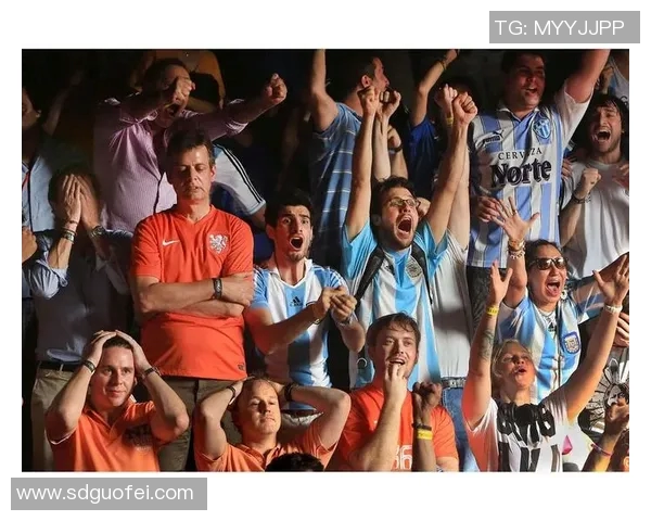 斯达与布兰激战正酣比分悬念迭起球迷热情高涨